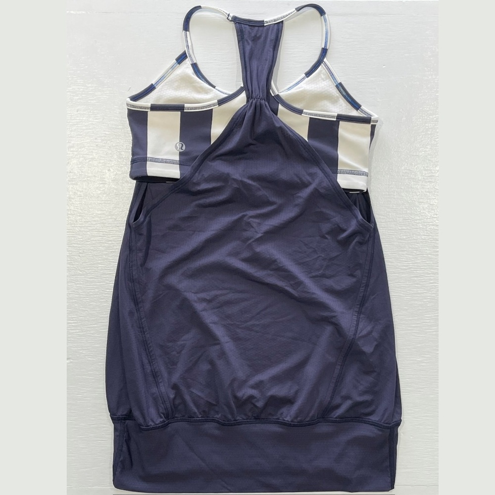 Lululemon No Limits Sports Bra Layer Loose Fit Tank Top Cadet Blue Stripe Size 4 - Picture 15 of 16